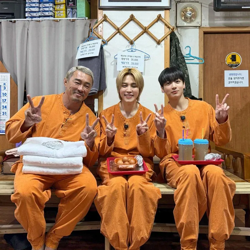 Behind-the-scenes cut of BTS