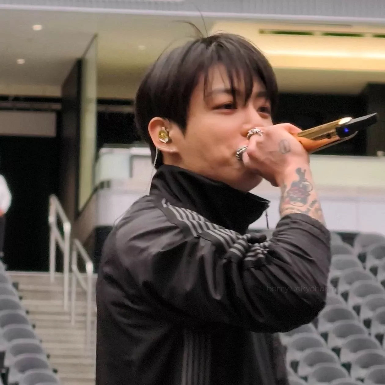 정국 (방탄소년단)의 최신 사진