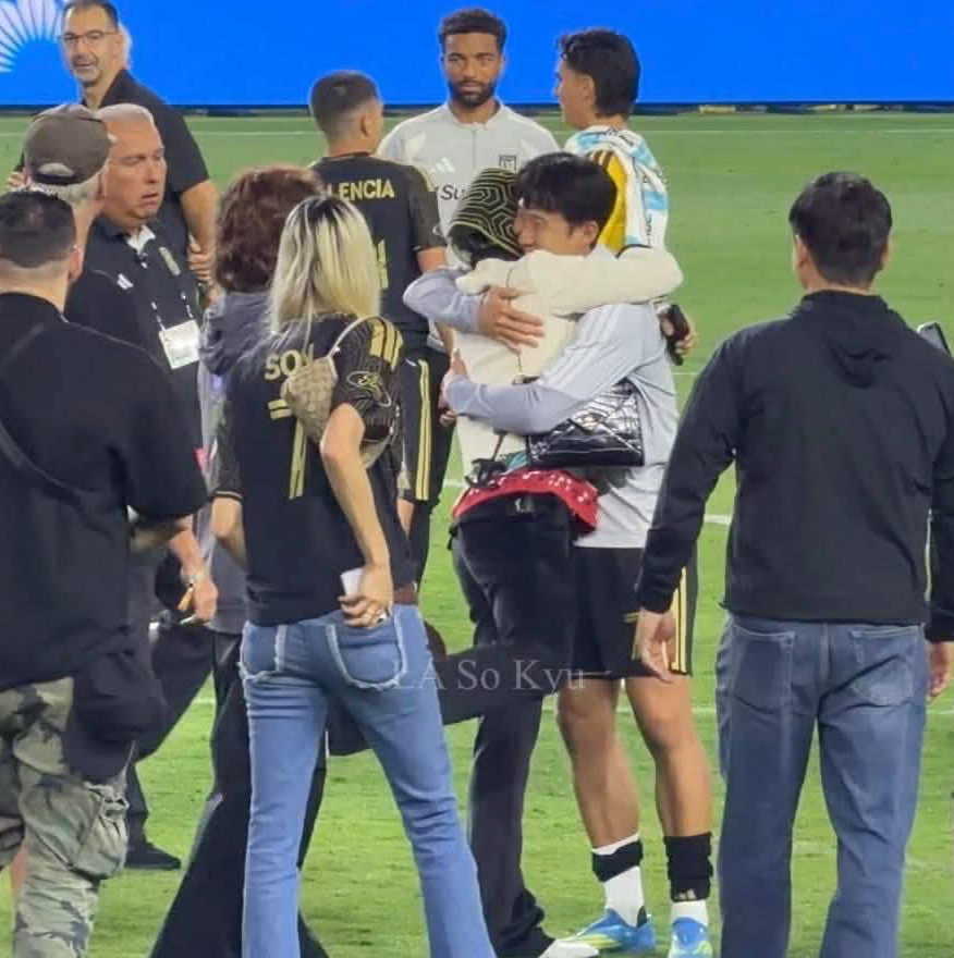 G-DRAGON (BIGBANG)の最近の活動写真