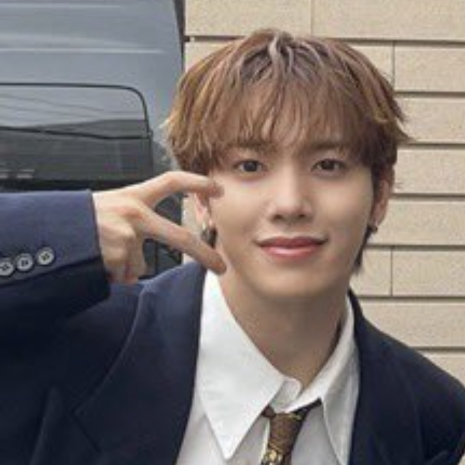 カズタ (n.SSign)の最新写真