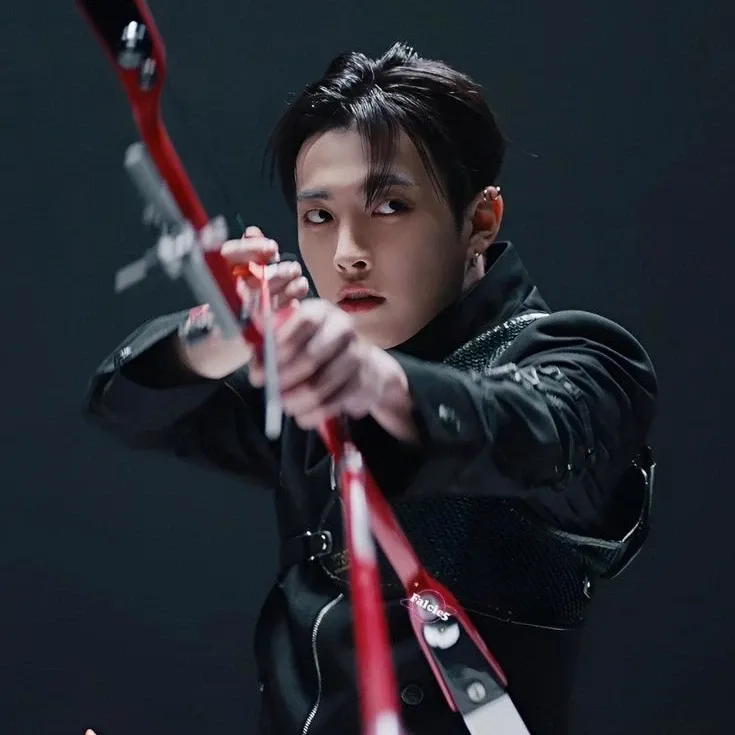 A moment captured by Hongjoong (ATEEZ)'s fan