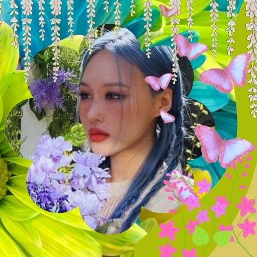 Recent activity shot of Siyeon (DREAMCATCHER)