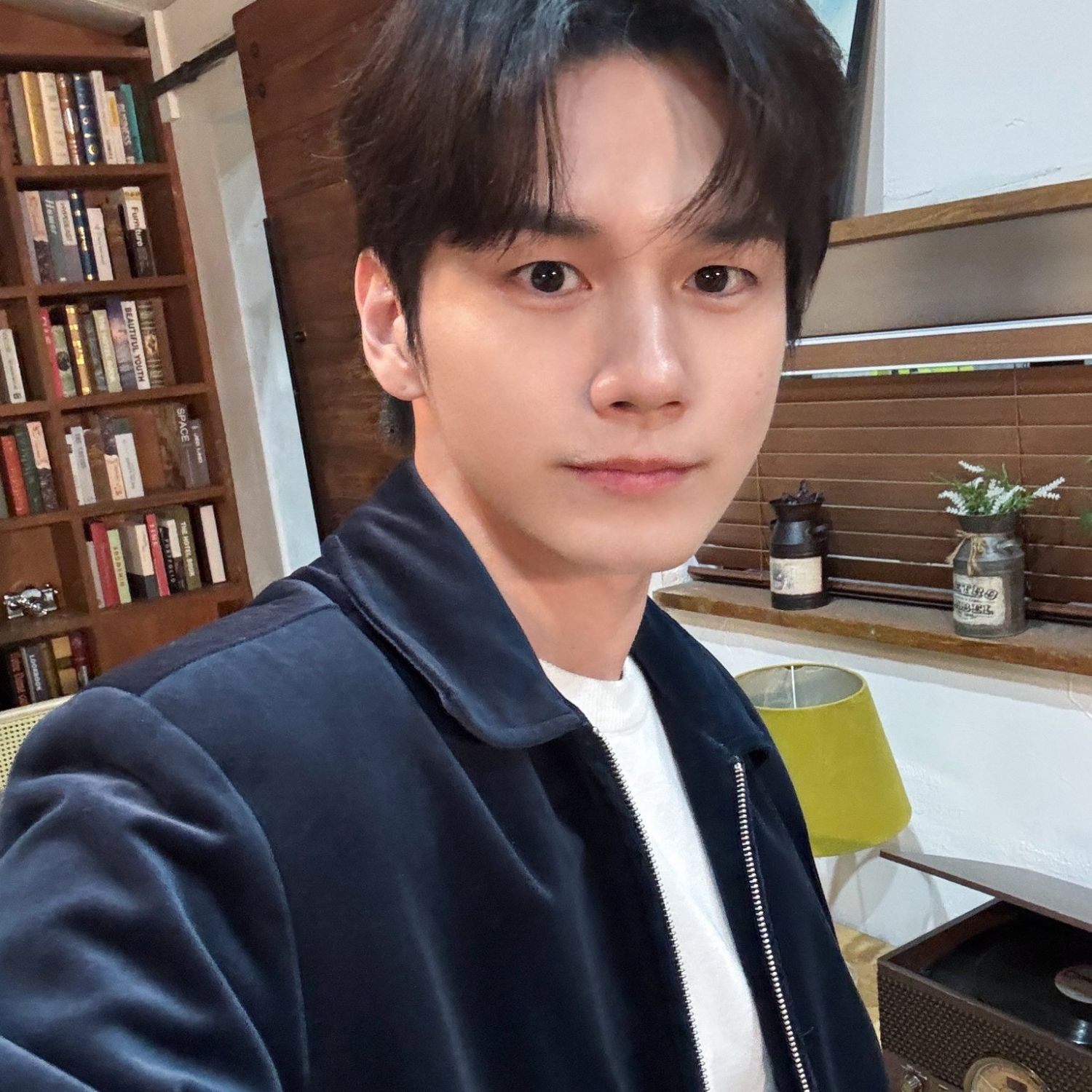 옹성우의 비하인드 컷