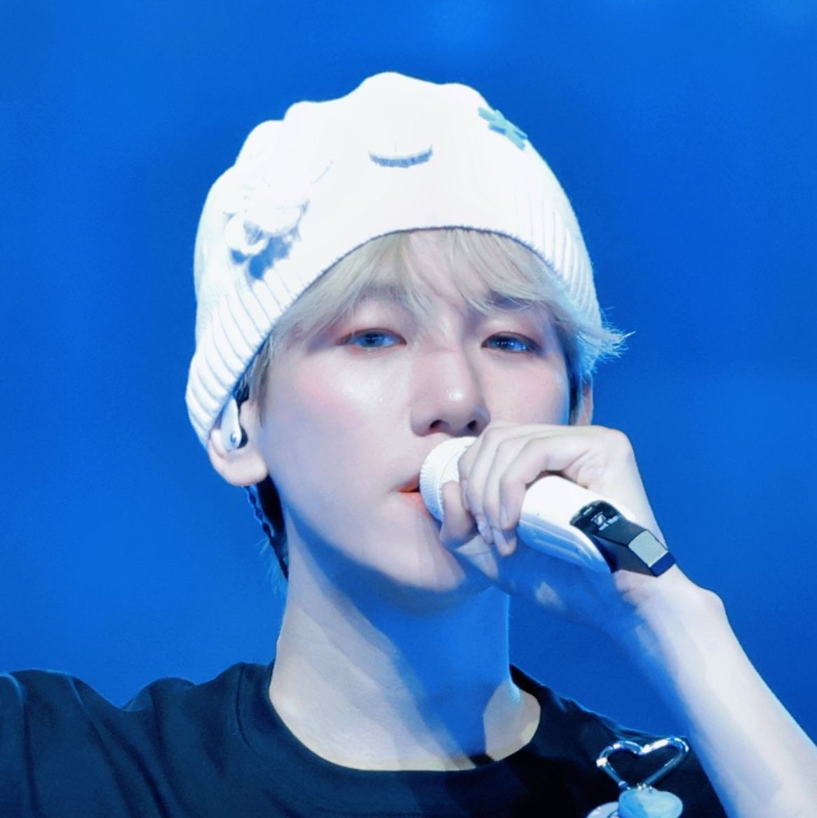 伯賢 (EXO)粉絲拍下的瞬間