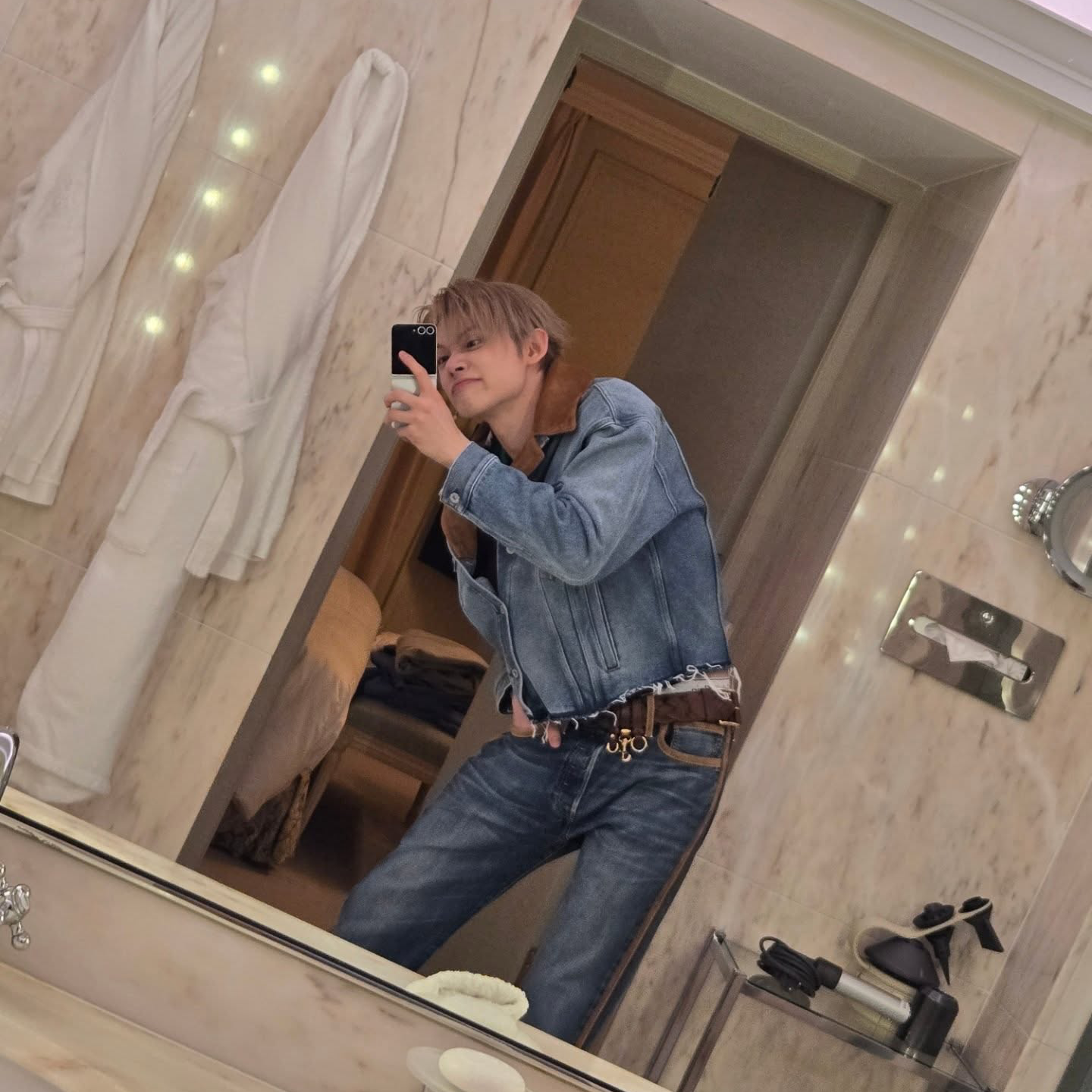 Foto terbaru Yeonjun (TOMORROW X TOGETHER)