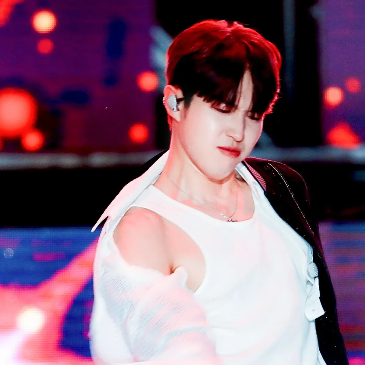 Foto aktivitas terbaru Kim Jaehwan