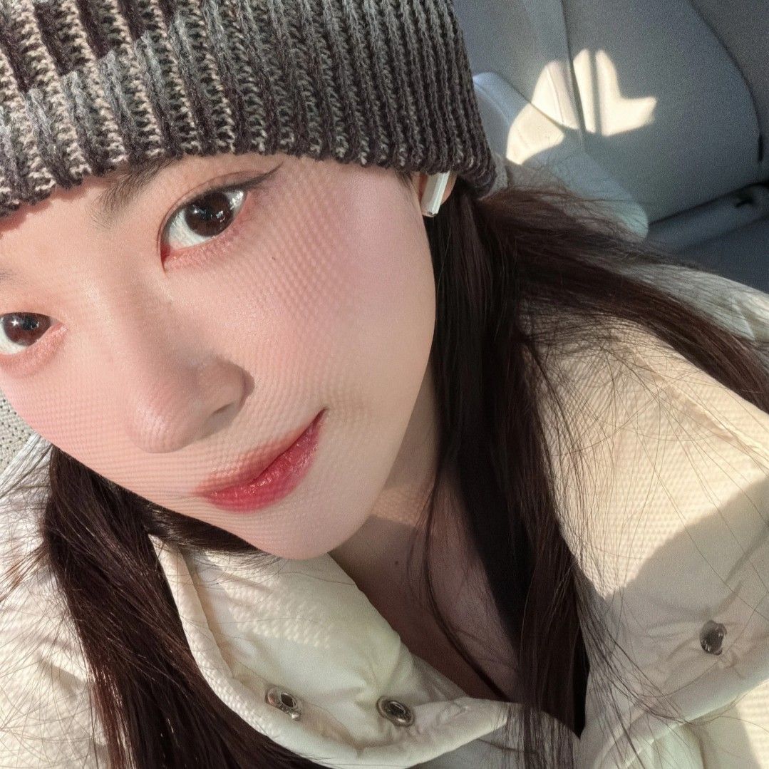 マシロ (MADEIN)の最近の活動写真