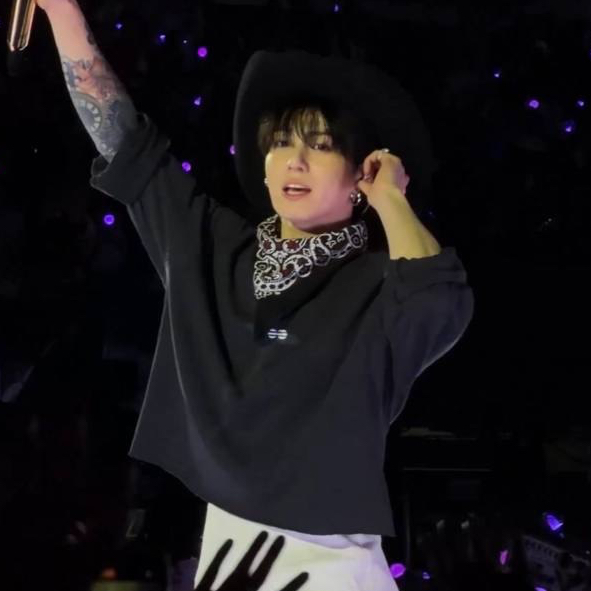 A moment captured by Jungkook (BTS)'s fan