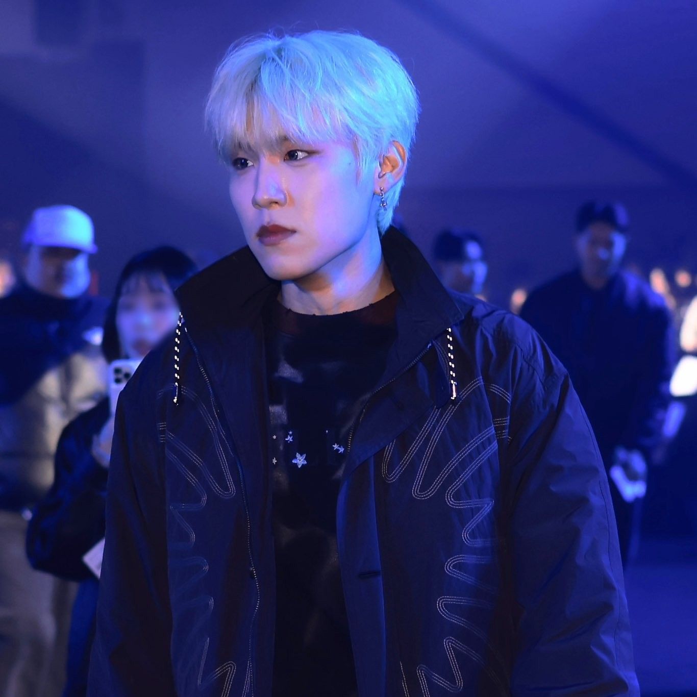 A moment captured by Park Woojin (AB6IX)'s fan