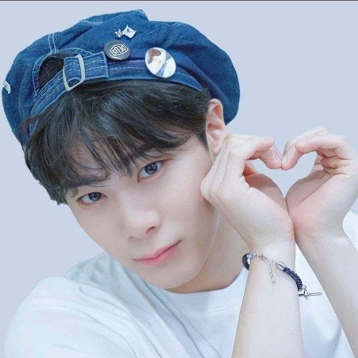 Recent activity shot of Moonbin (ASTRO)