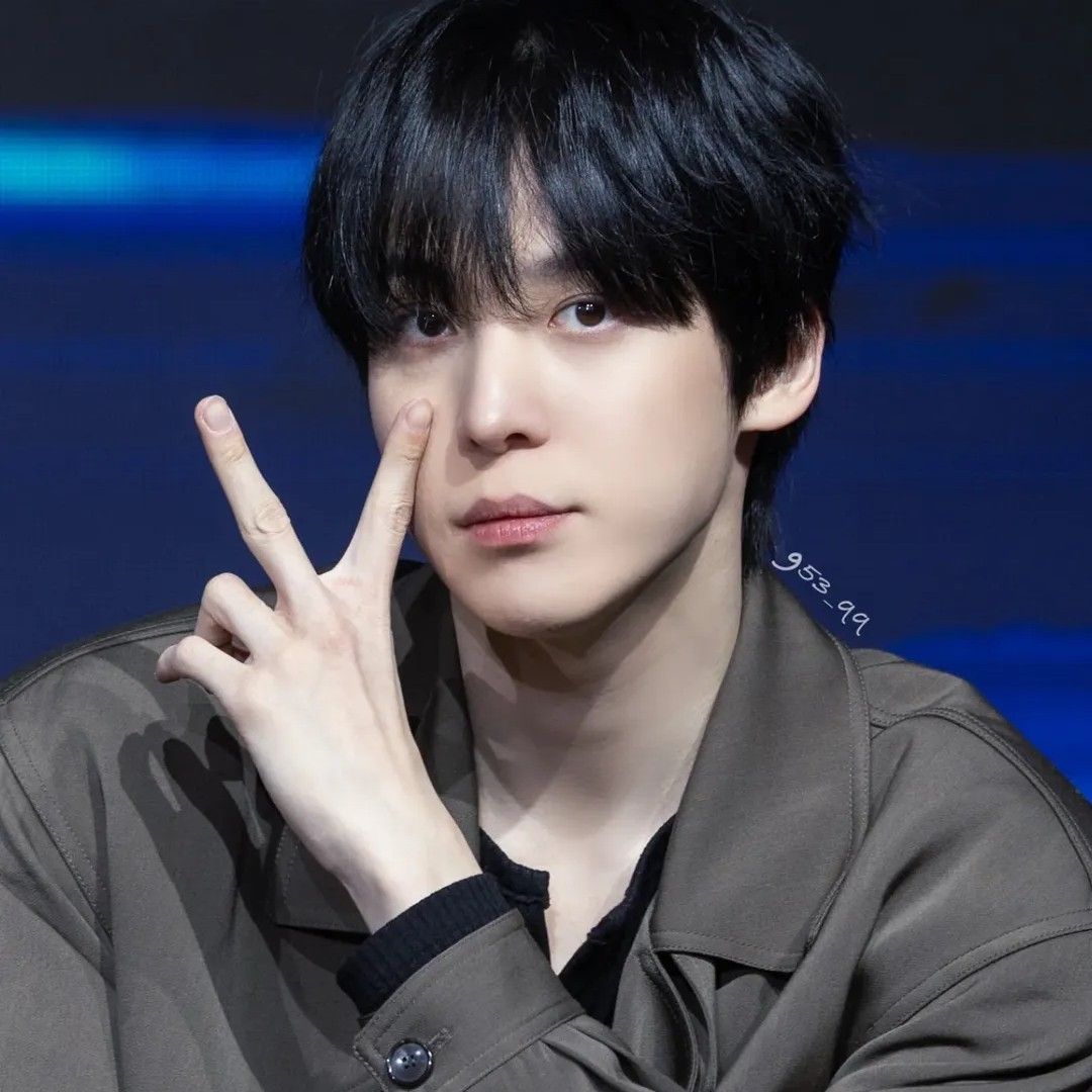 ATEEZ的最新照片