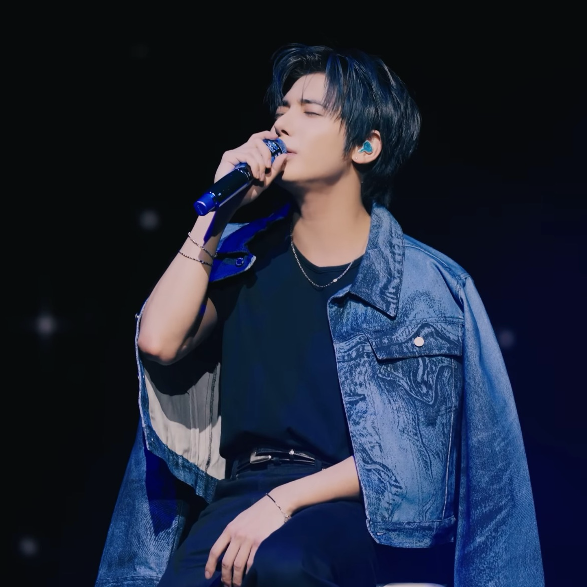 太顯 (TOMORROW X TOGETHER)的最新照片