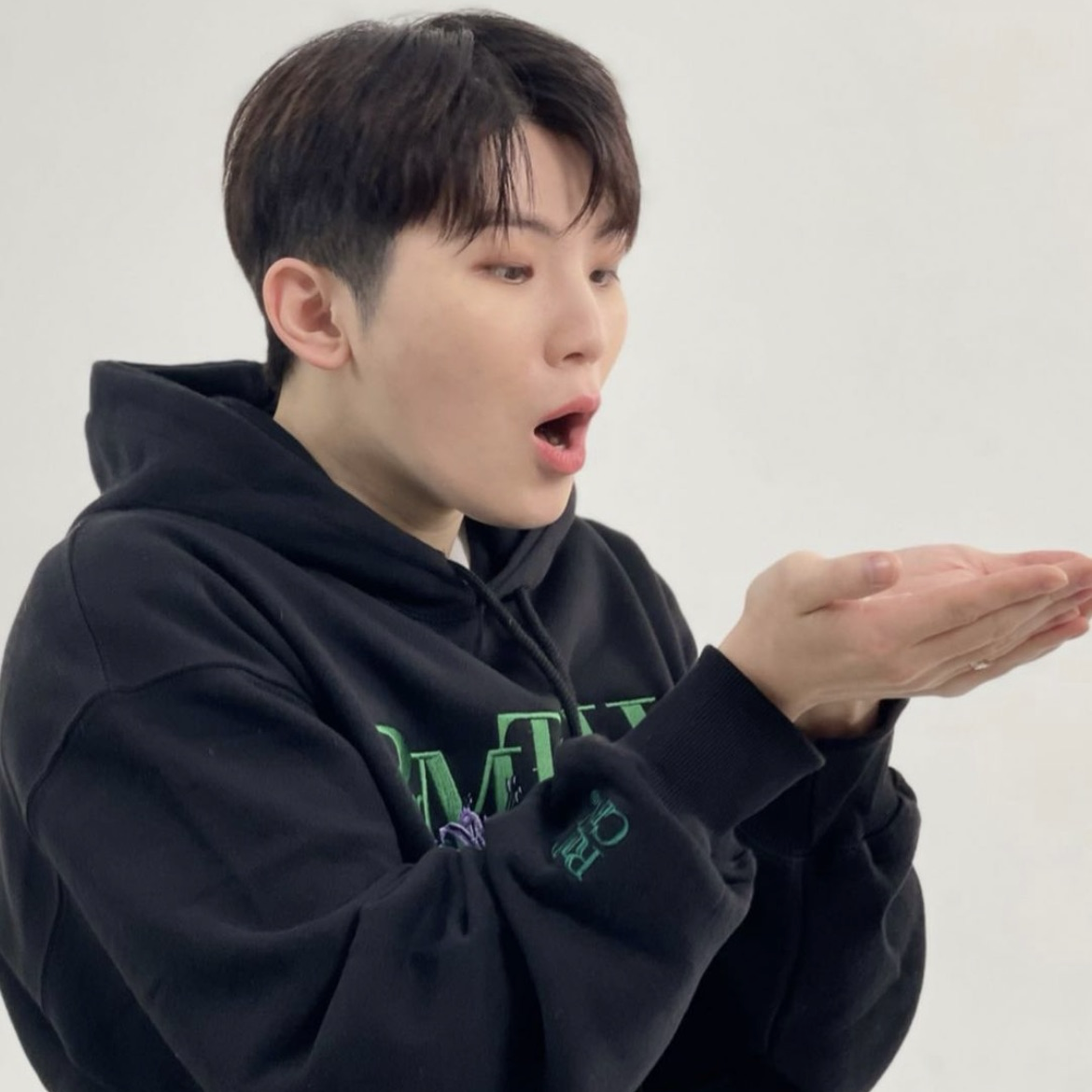 Recent activity shot of Woozi (SEVENTEEN)