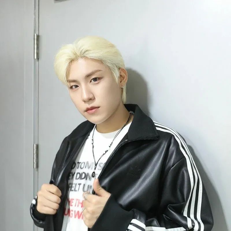 Latest photo of Park Woojin (AB6IX)