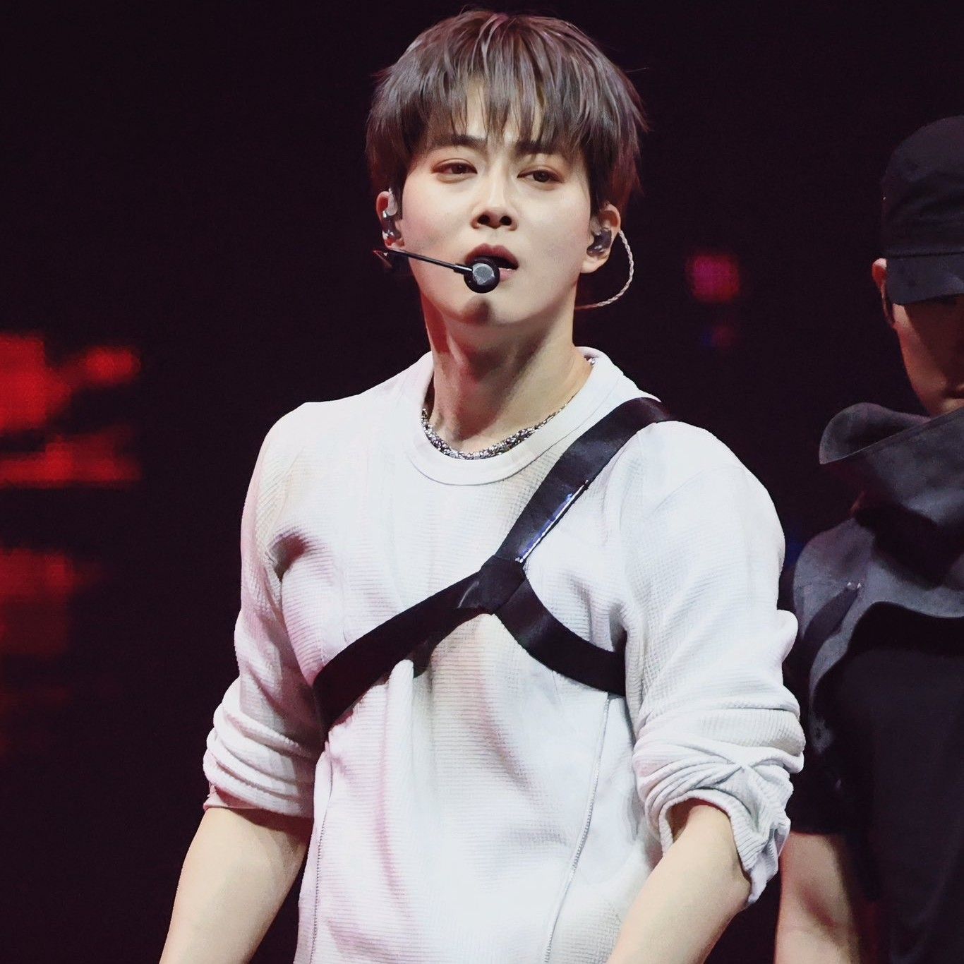 Behind-the-scenes cut of Suho (EXO)