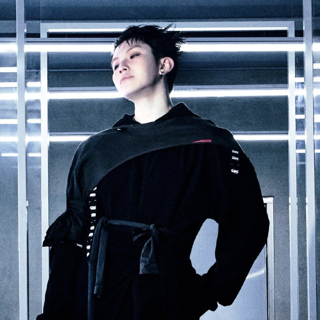 A moment captured by Woozi (SEVENTEEN)'s fan