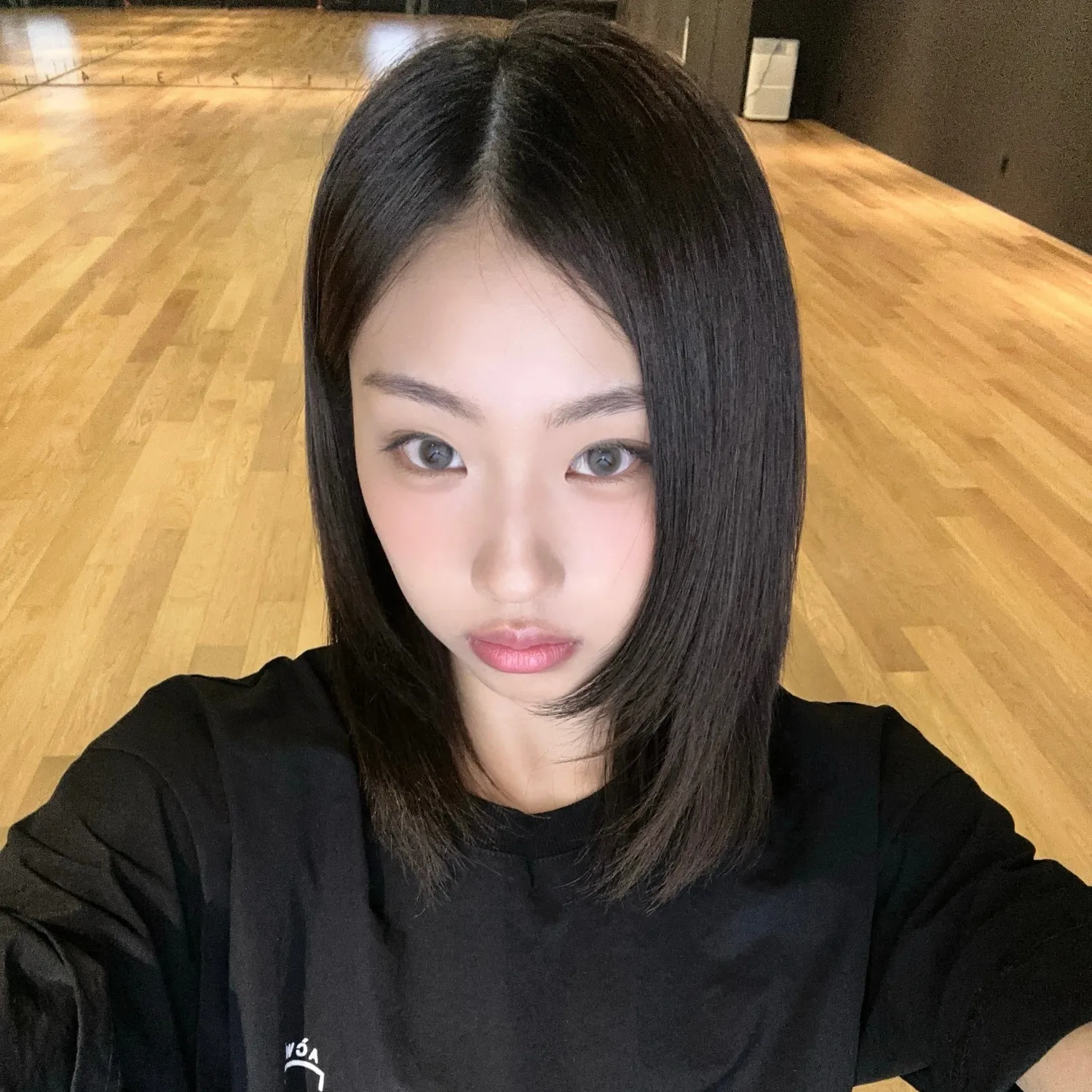 Behind-the-scenes cut of izna