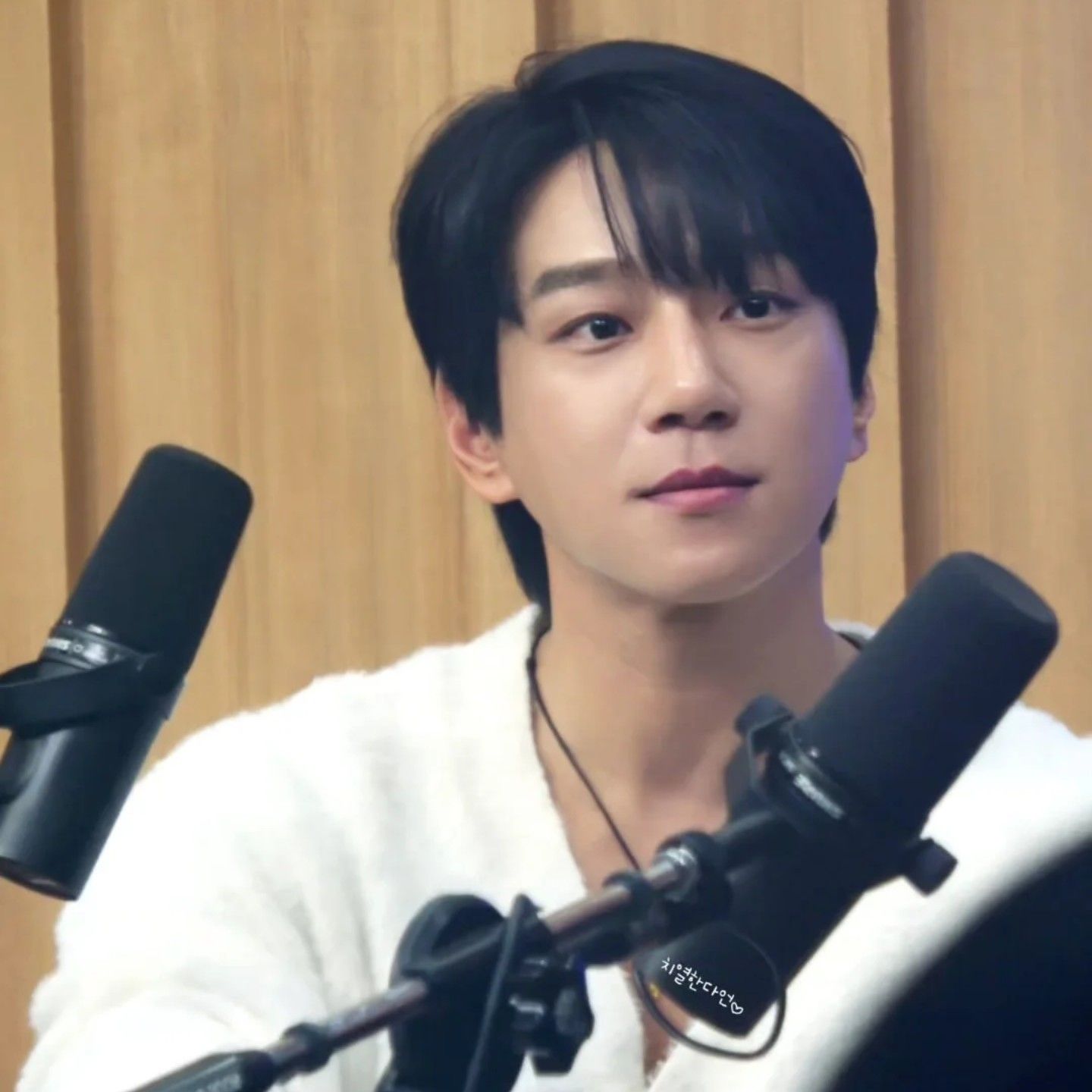 Latest photo of Hwang Chiyeol