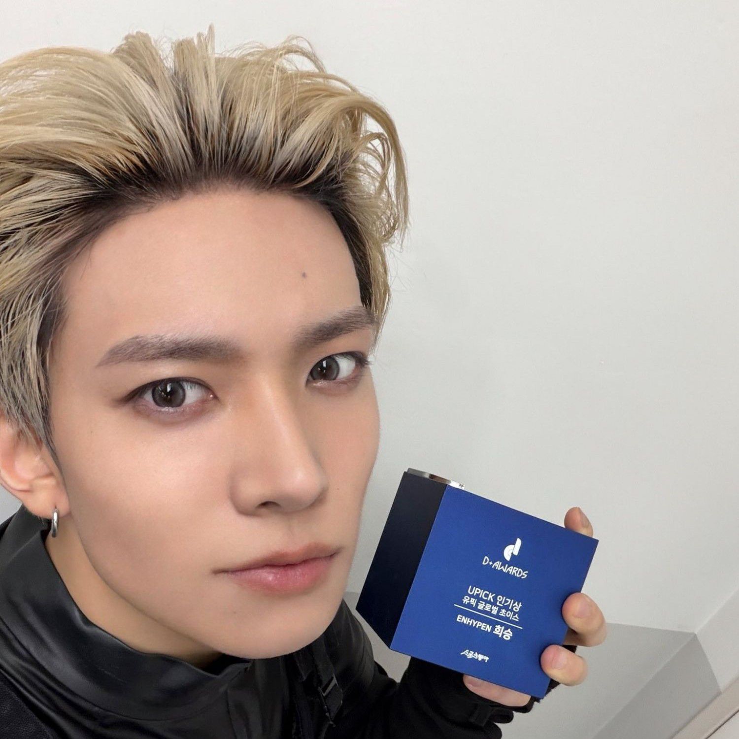 희승 (ENHYPEN)의 비하인드 컷