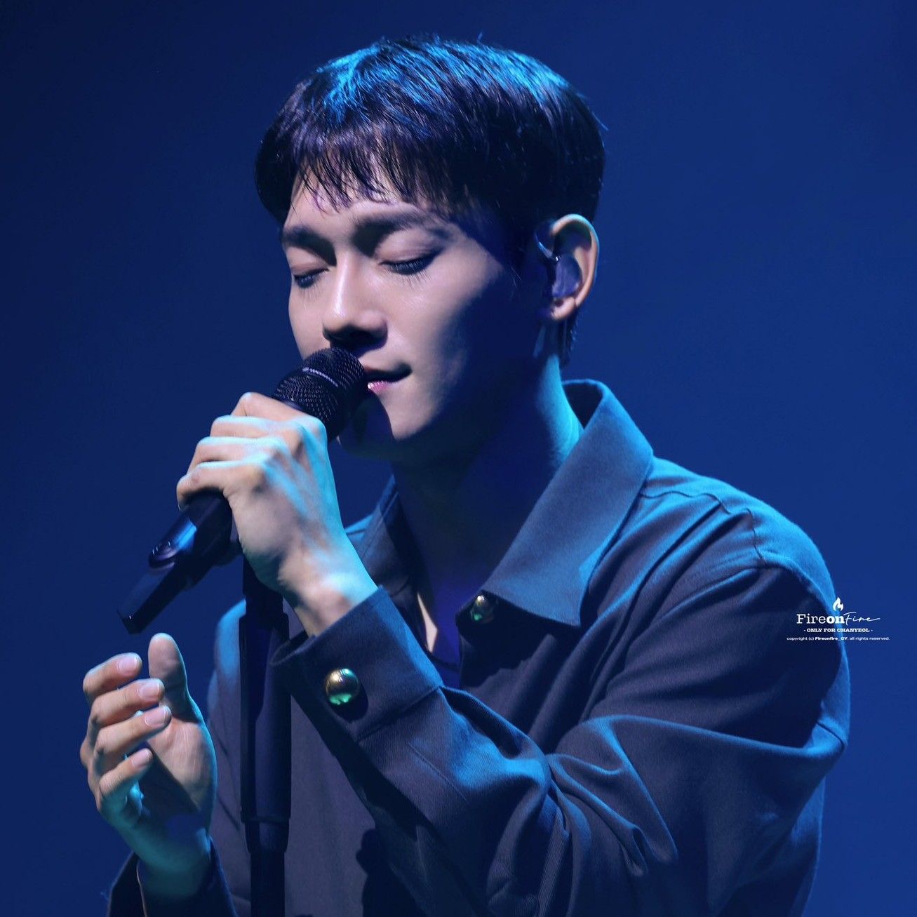 Chen (EXO)的最新照片