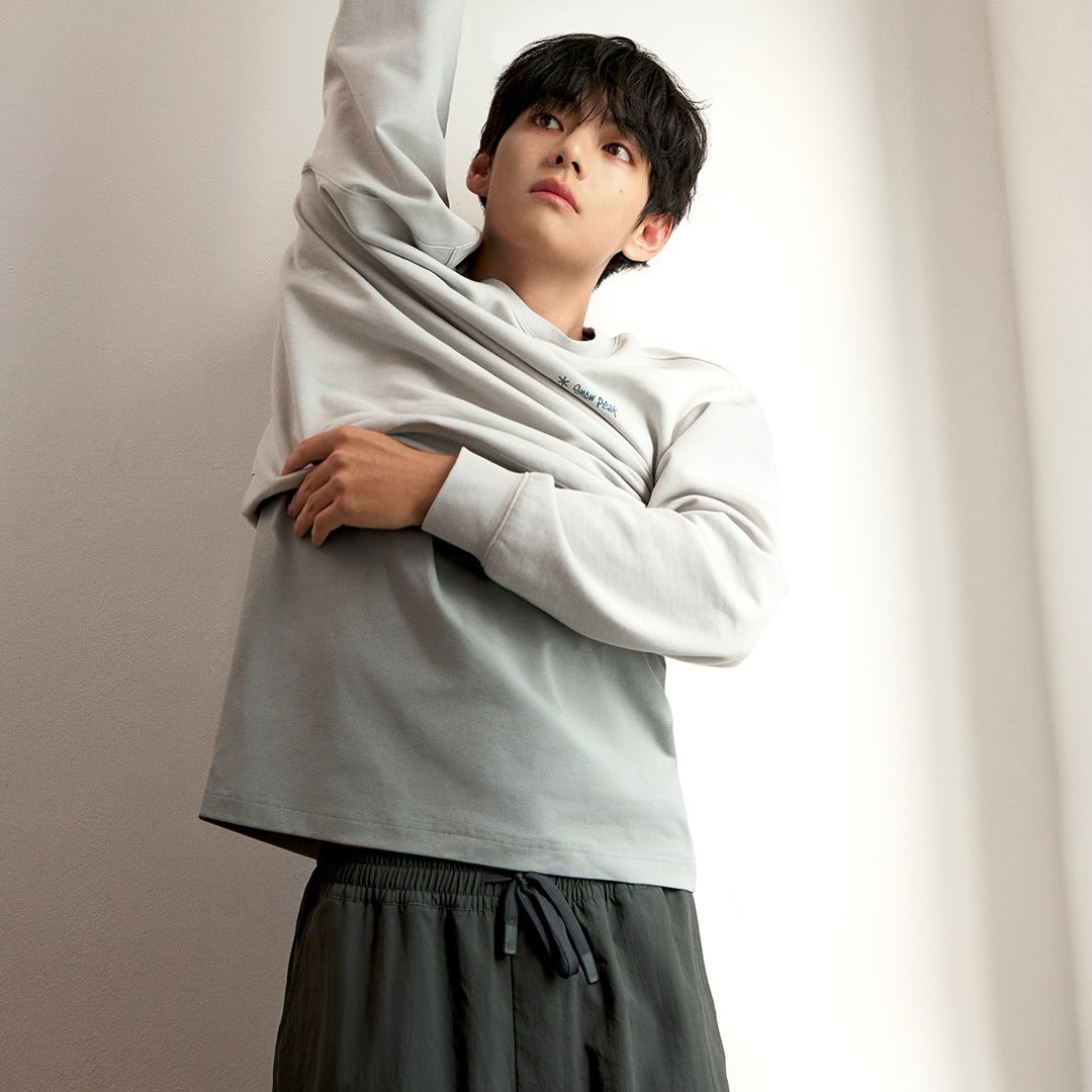 A moment captured by V (BTS)'s fan