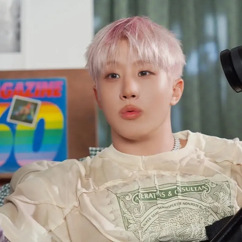 Behind-the-scenes cut of Jinjin (ASTRO)
