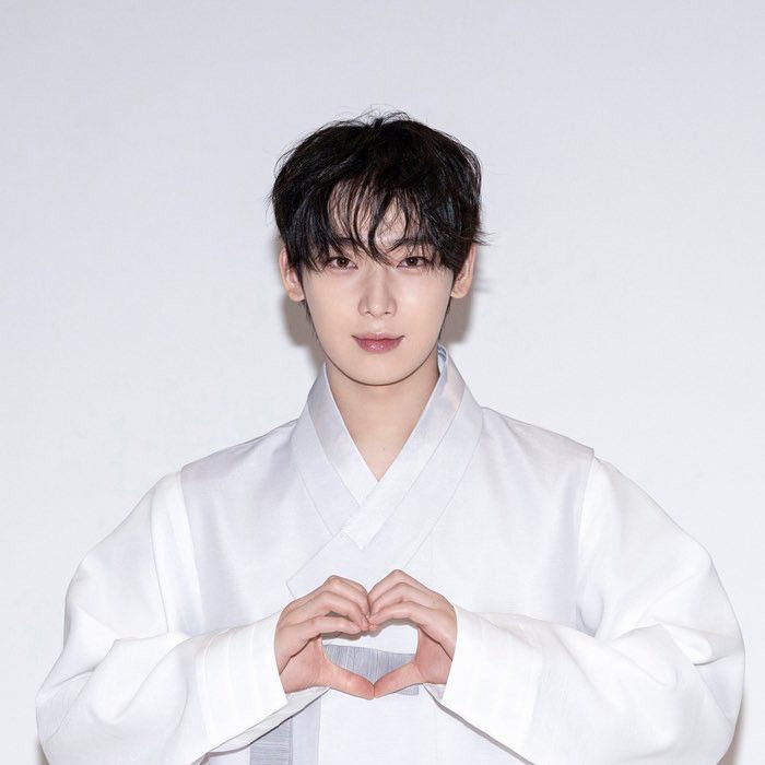 선우 (ENHYPEN) 최근 활동샷