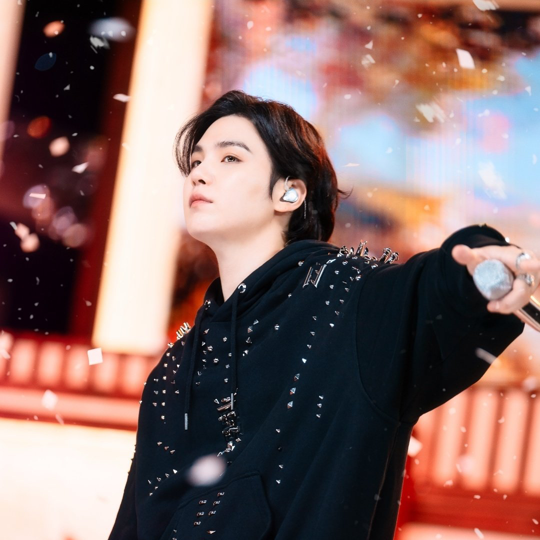 A moment captured by SUGA (BTS)'s fan