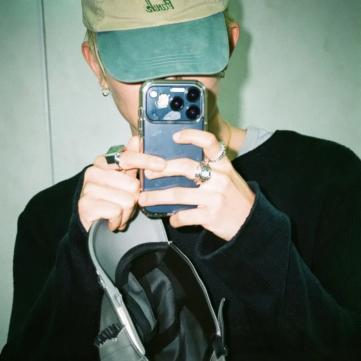 에반 최근 활동샷