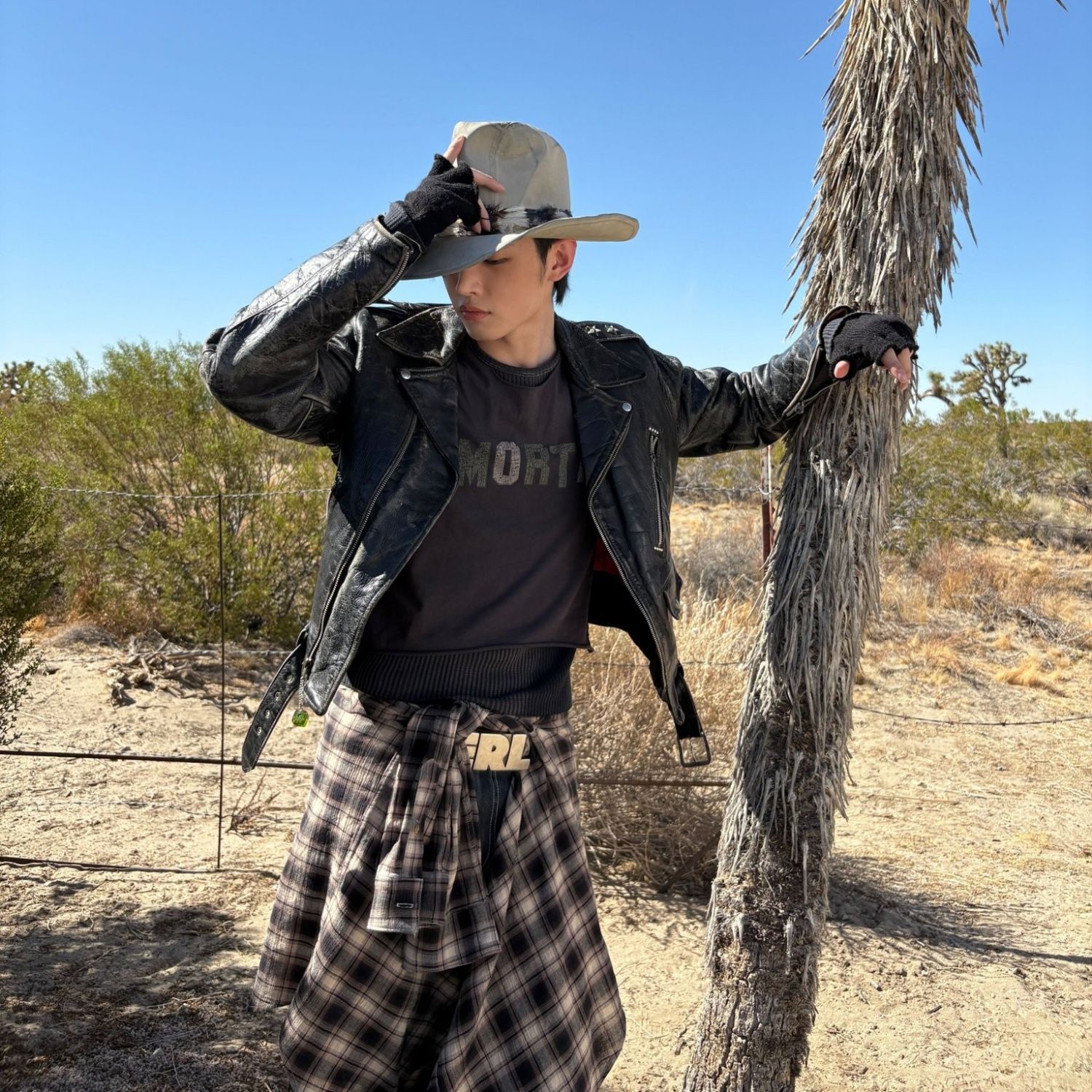 Recent activity shot of Sunghoon (ENHYPEN)