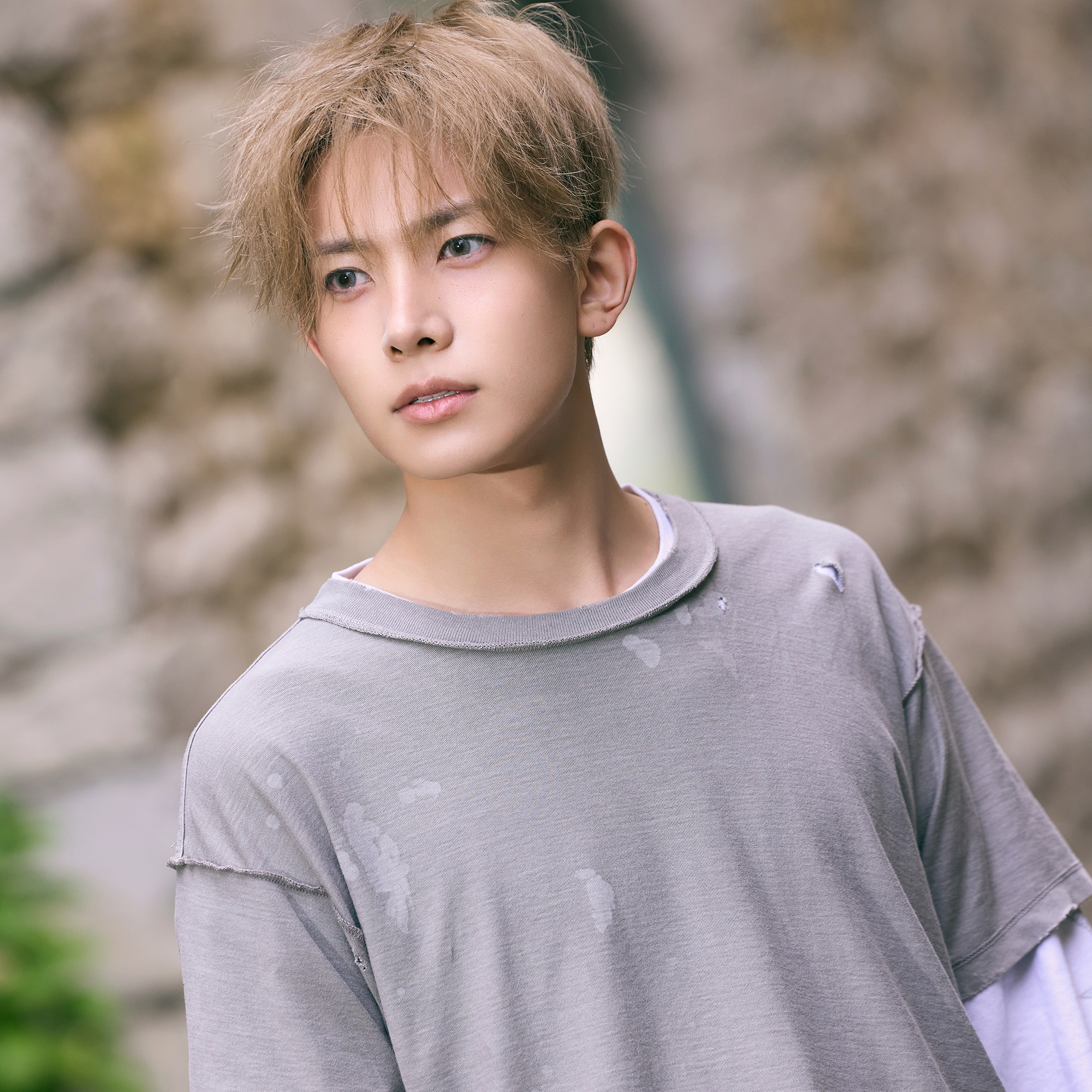 Latest photo of Heeseung (ENHYPEN)