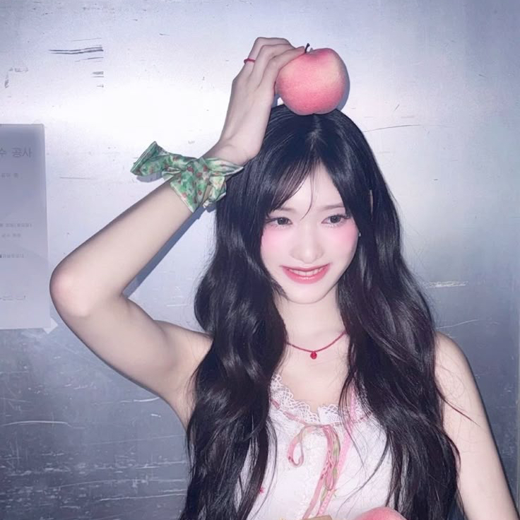 A moment captured by Leeseo (IVE)'s fan