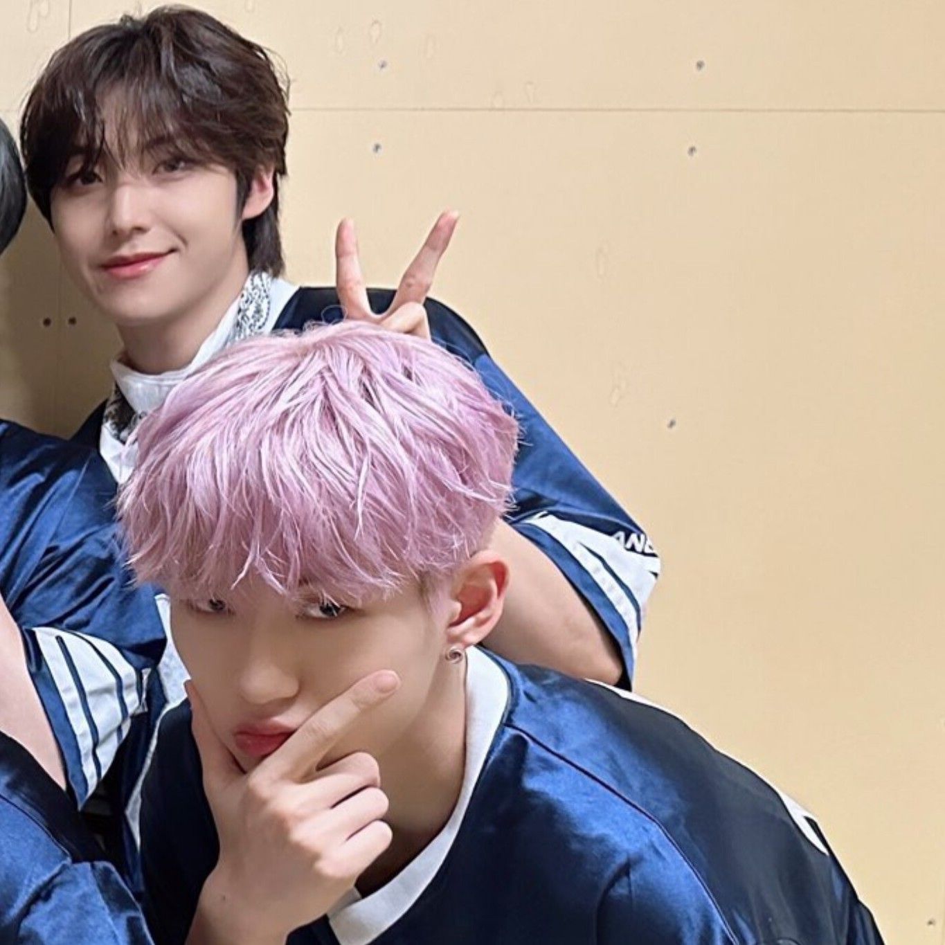 Behind-the-scenes cut of YOUNITE