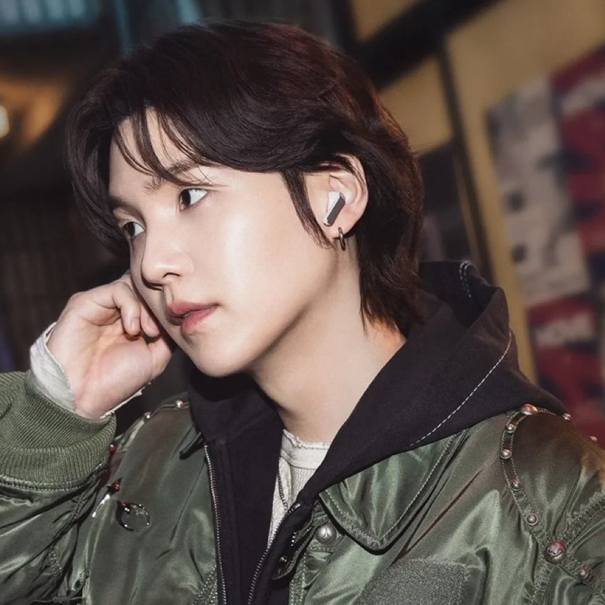 SUGA (防彈少年團)的幕後花絮