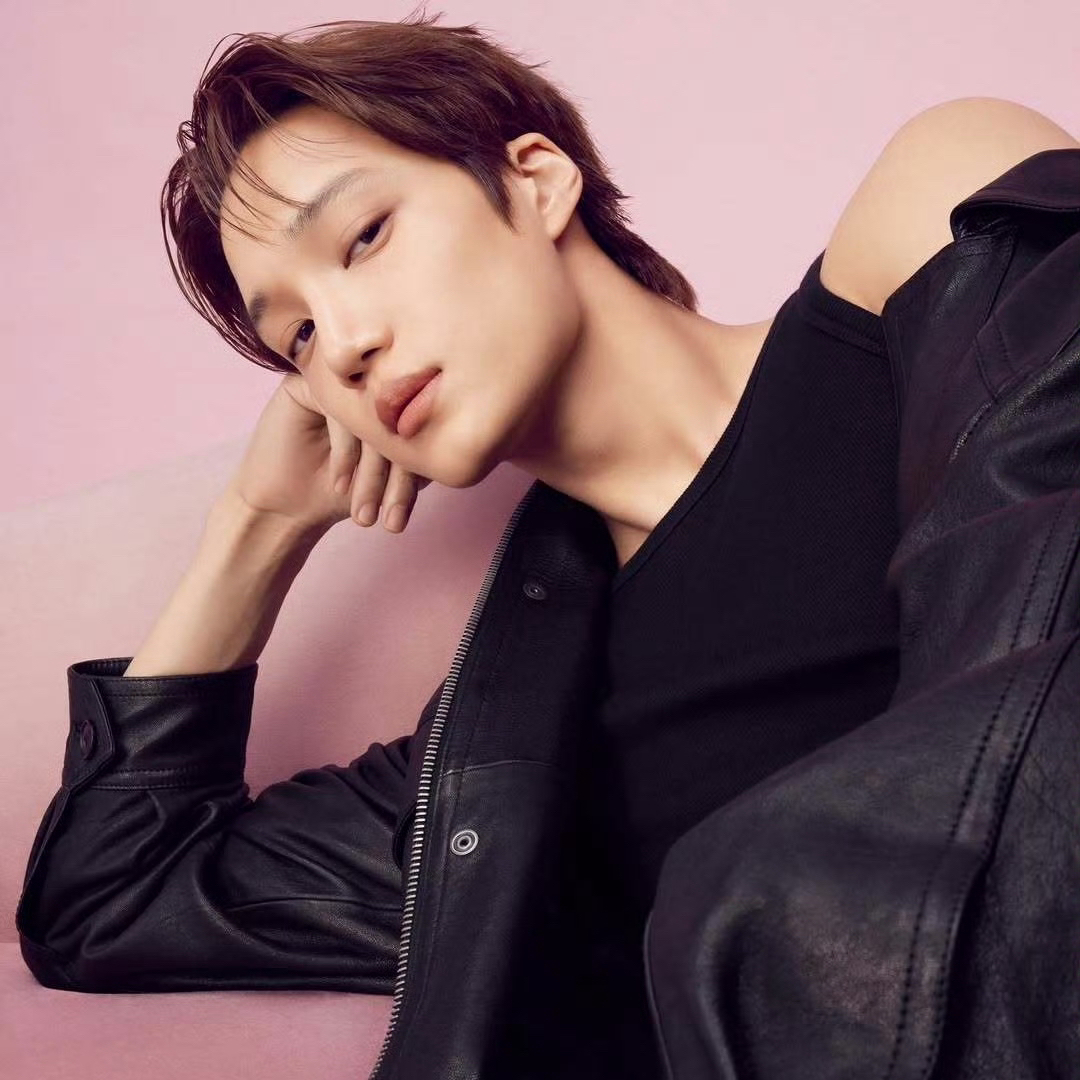 Potret di balik layar Kai (EXO)