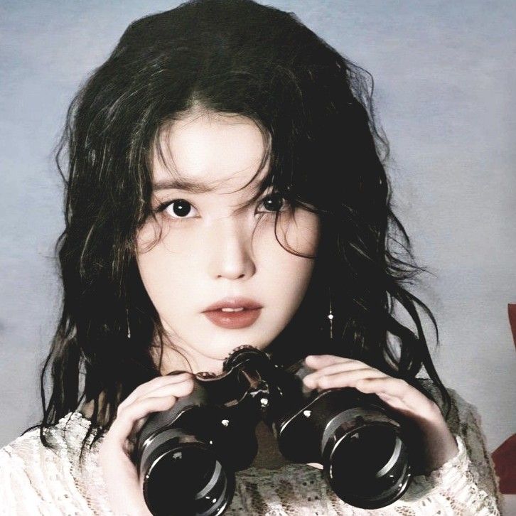 Recent activity shot of IU