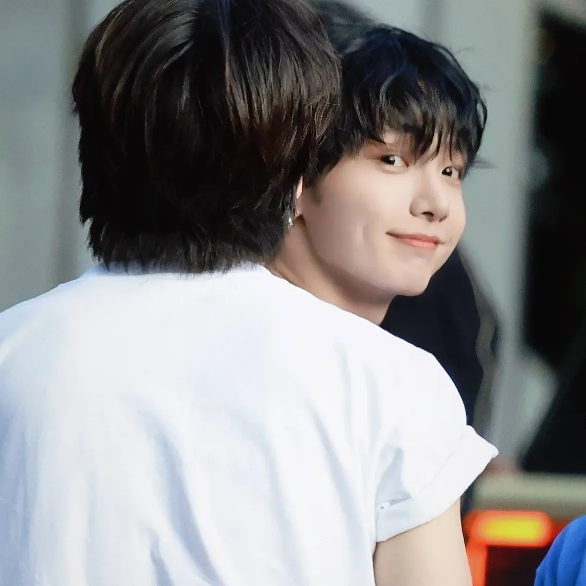 Behind-the-scenes cut of Myeong Jaehyun (BOYNEXTDOOR)