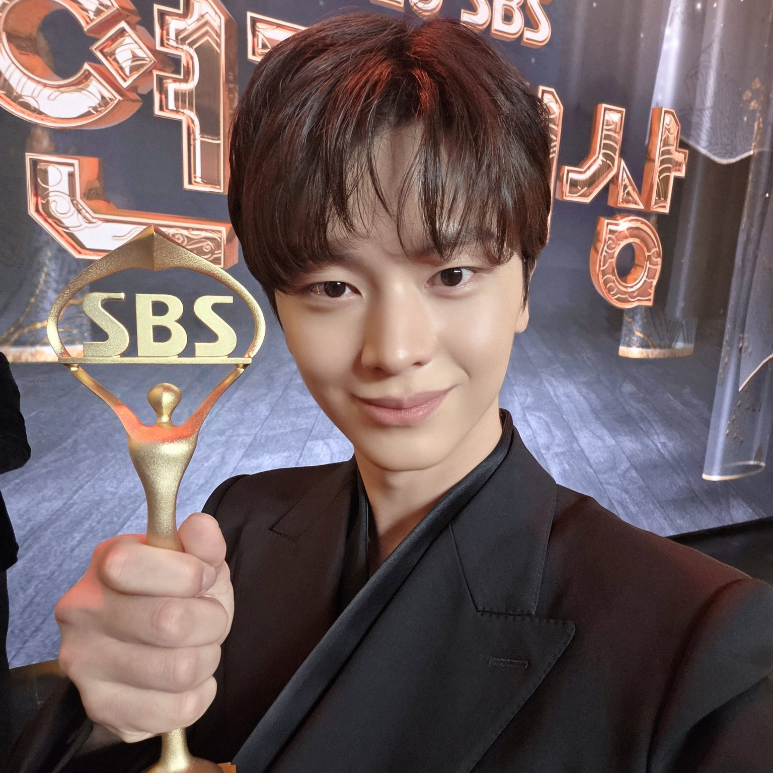 A moment captured by Yook Sungjae (BTOB)'s fan