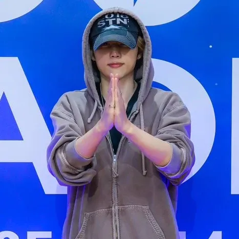 Behind-the-scenes cut of Sunwoo (THE BOYZ)