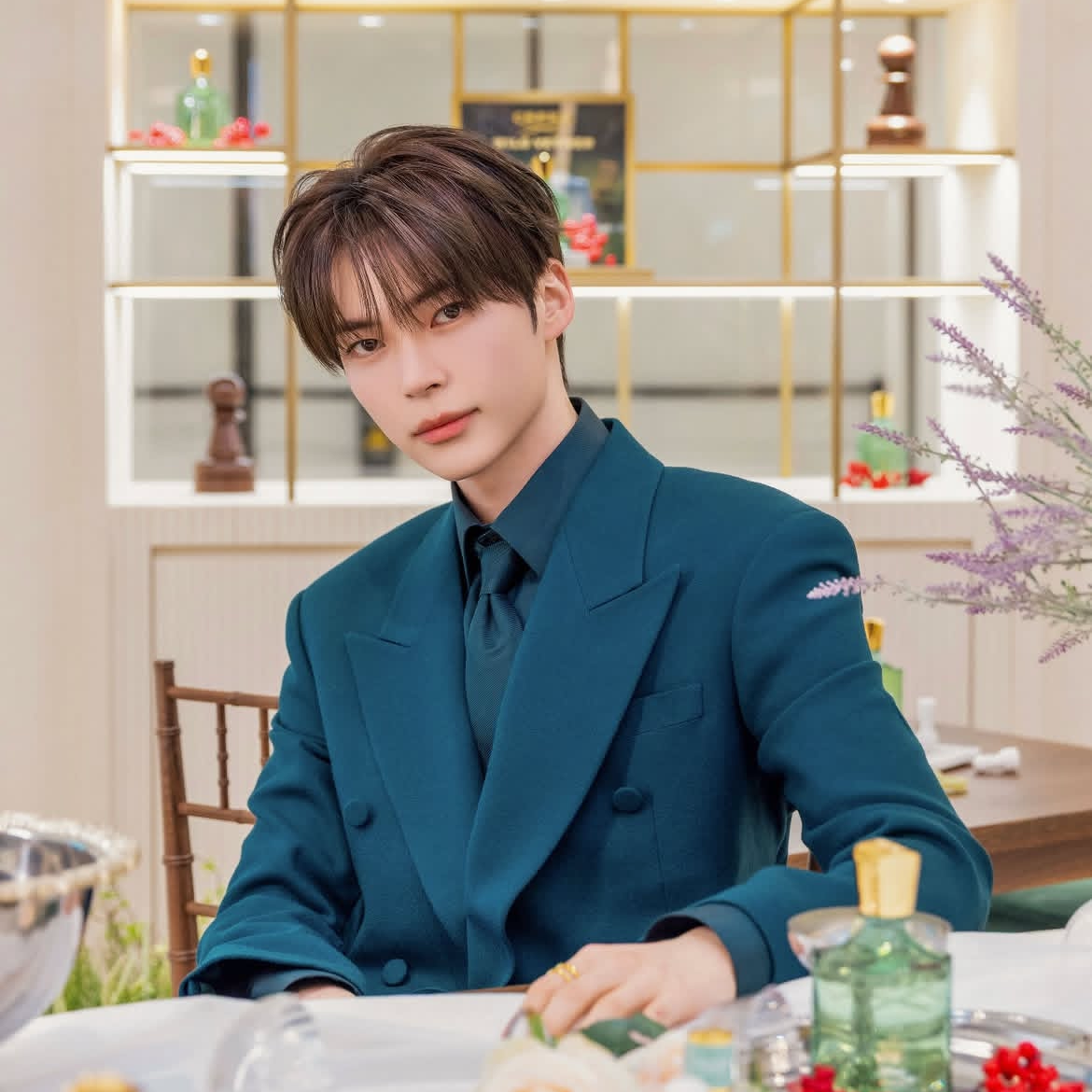 A moment captured by Sung Hanbin (ZEROBASEONE)'s fan