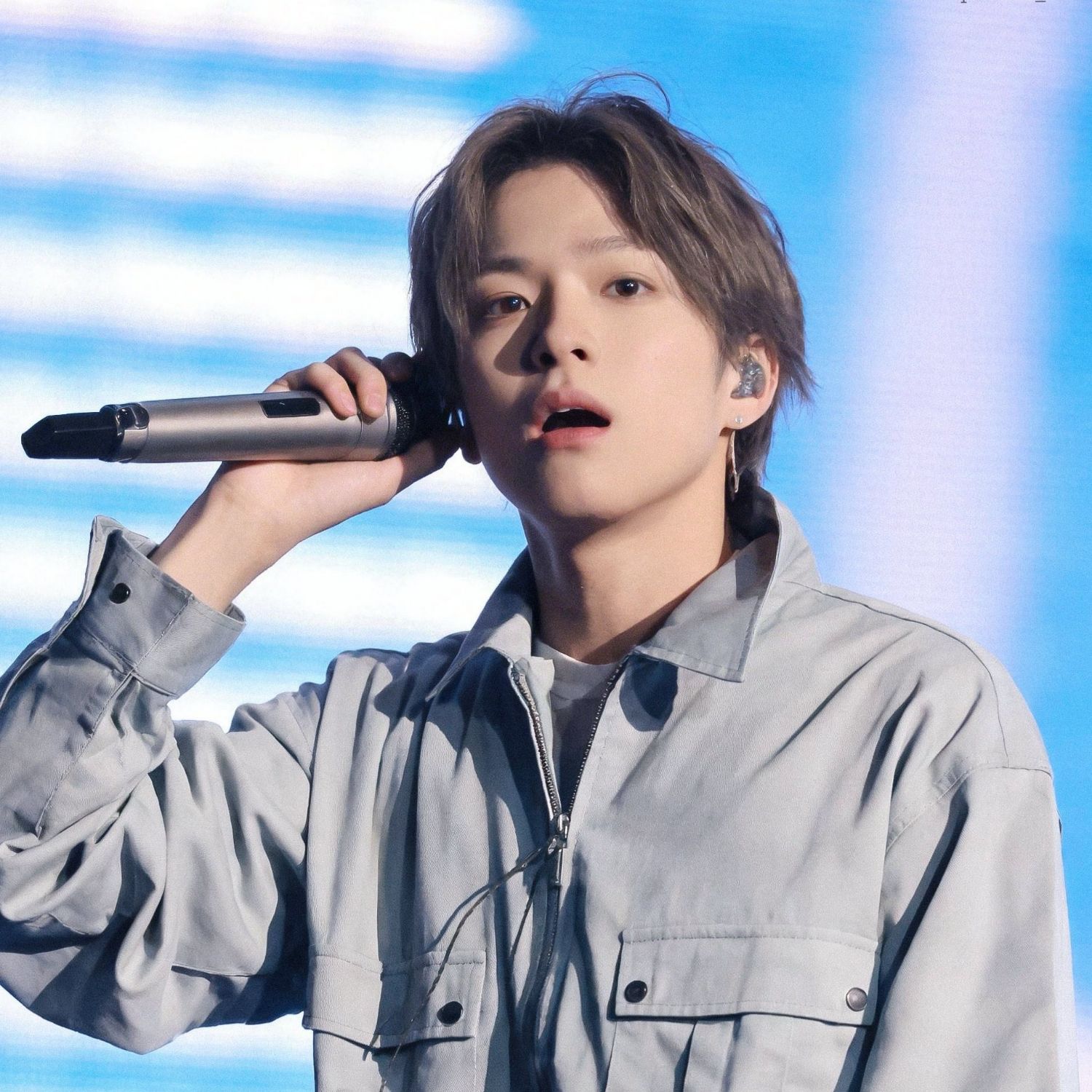 TREASURE的最新照片