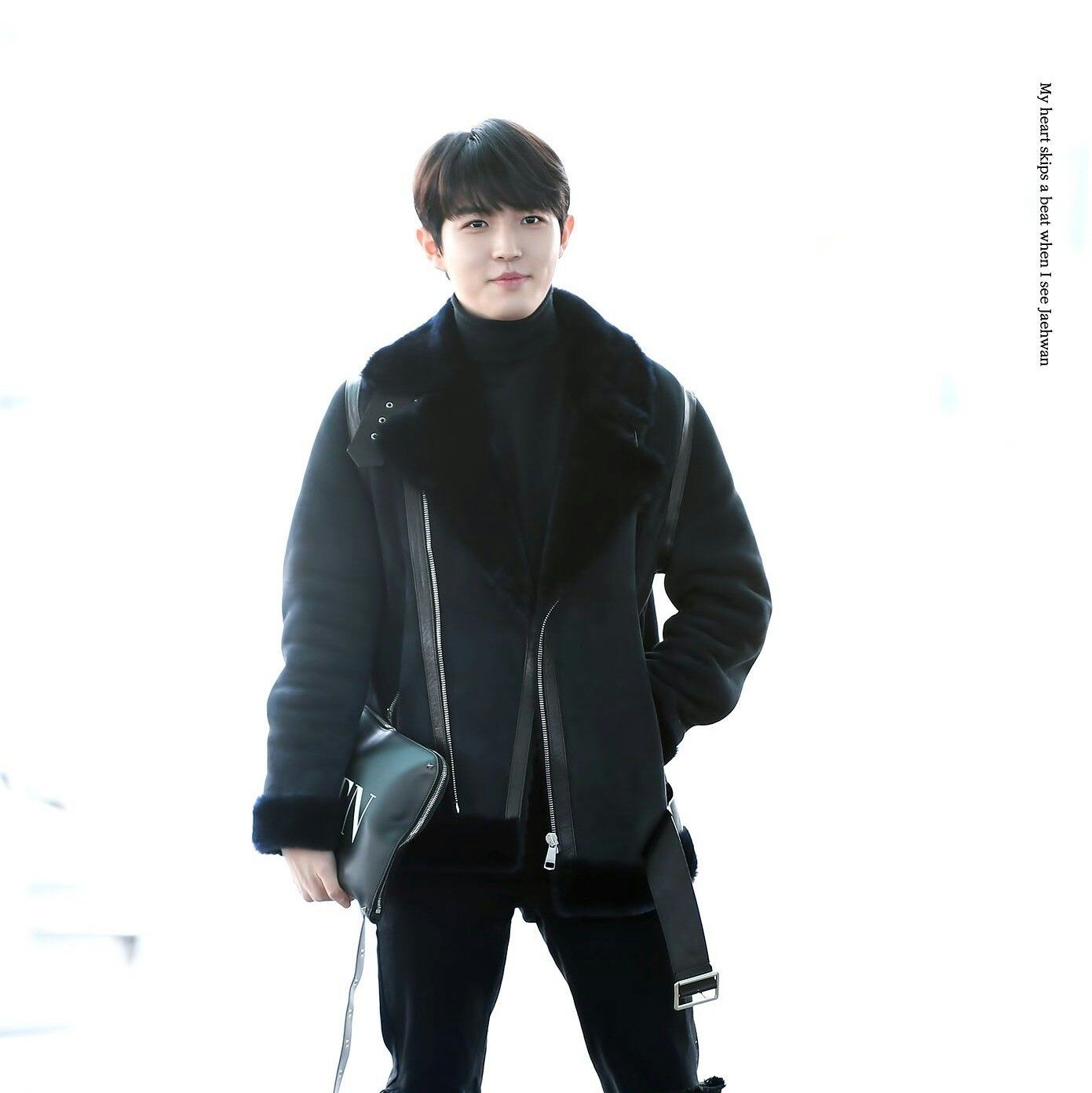 Foto aktivitas terbaru Kim Jaehwan