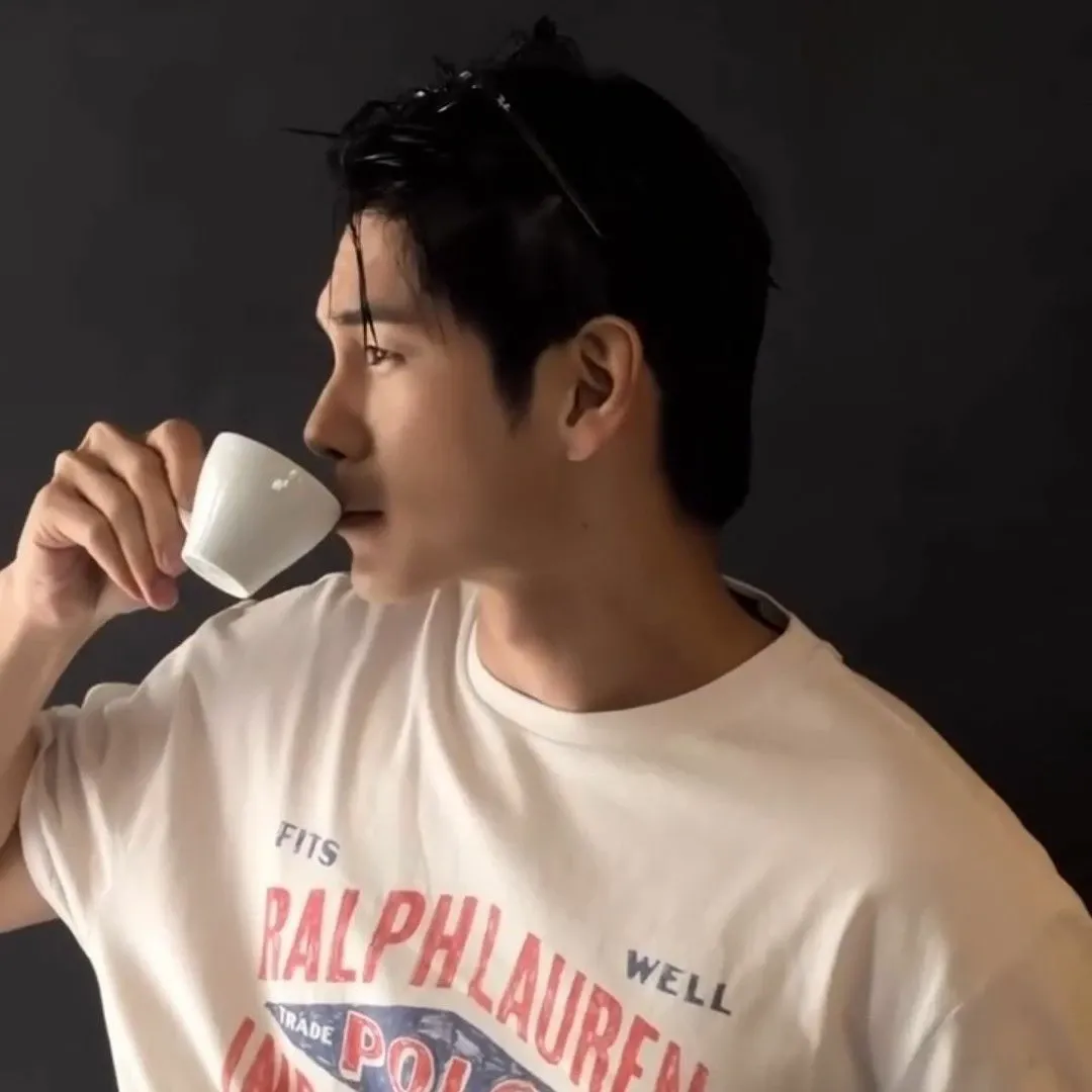 邕聖祐的最新活動照片