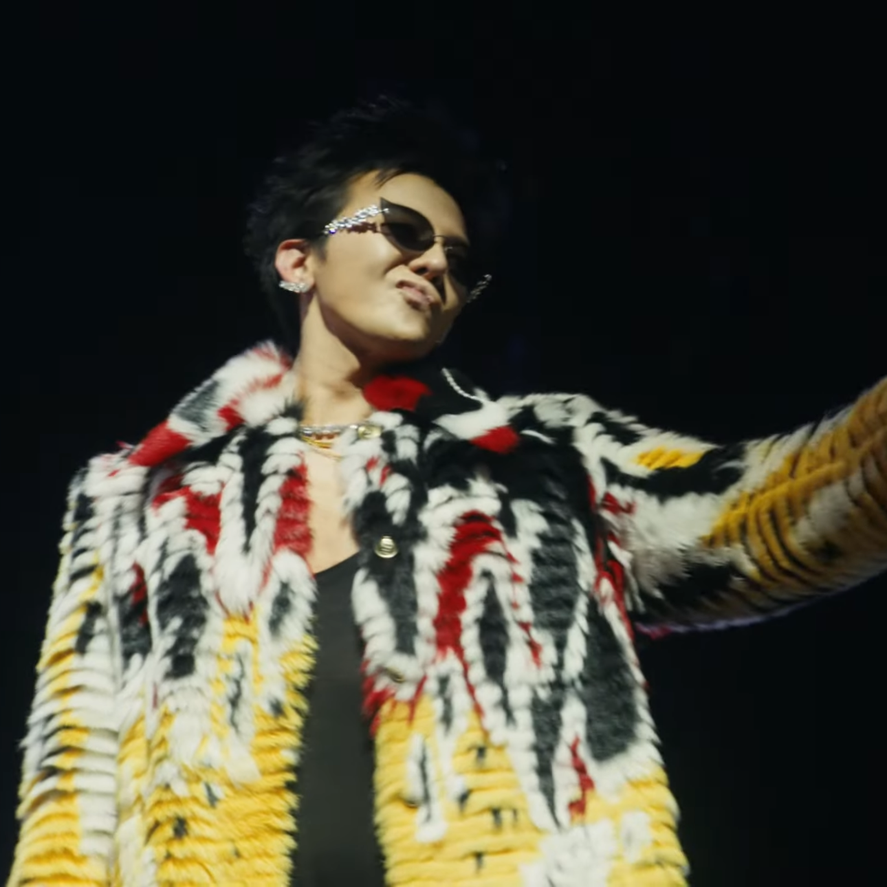 Latest photo of G-DRAGON (BIGBANG)