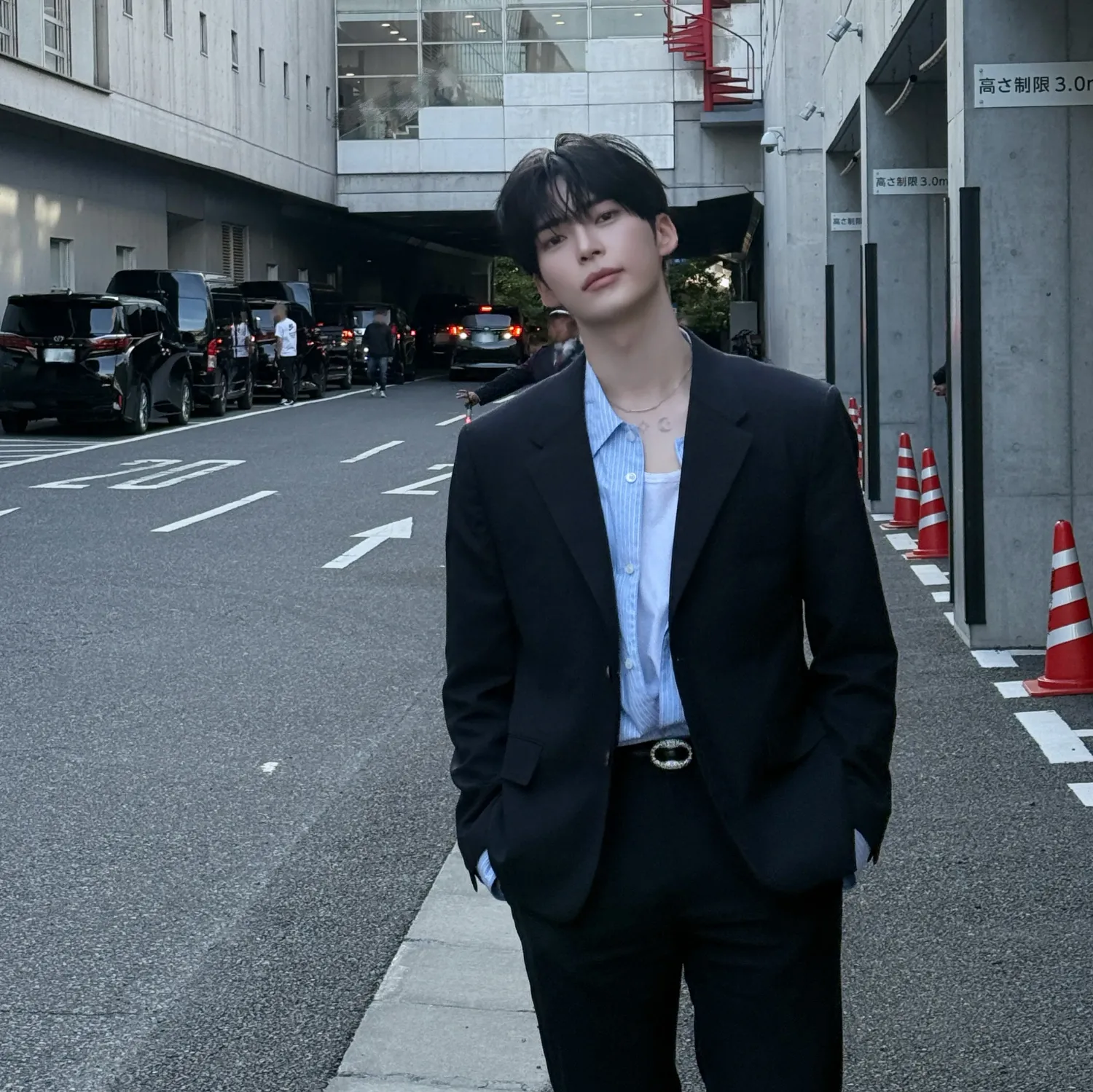 ソン・ハンビン (ZEROBASEONE)の最近の活動写真