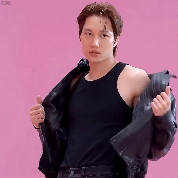 Momen yang diabadikan oleh penggemar Kai (EXO)