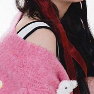 Recent activity shot of You Jiae (Lovelyz)