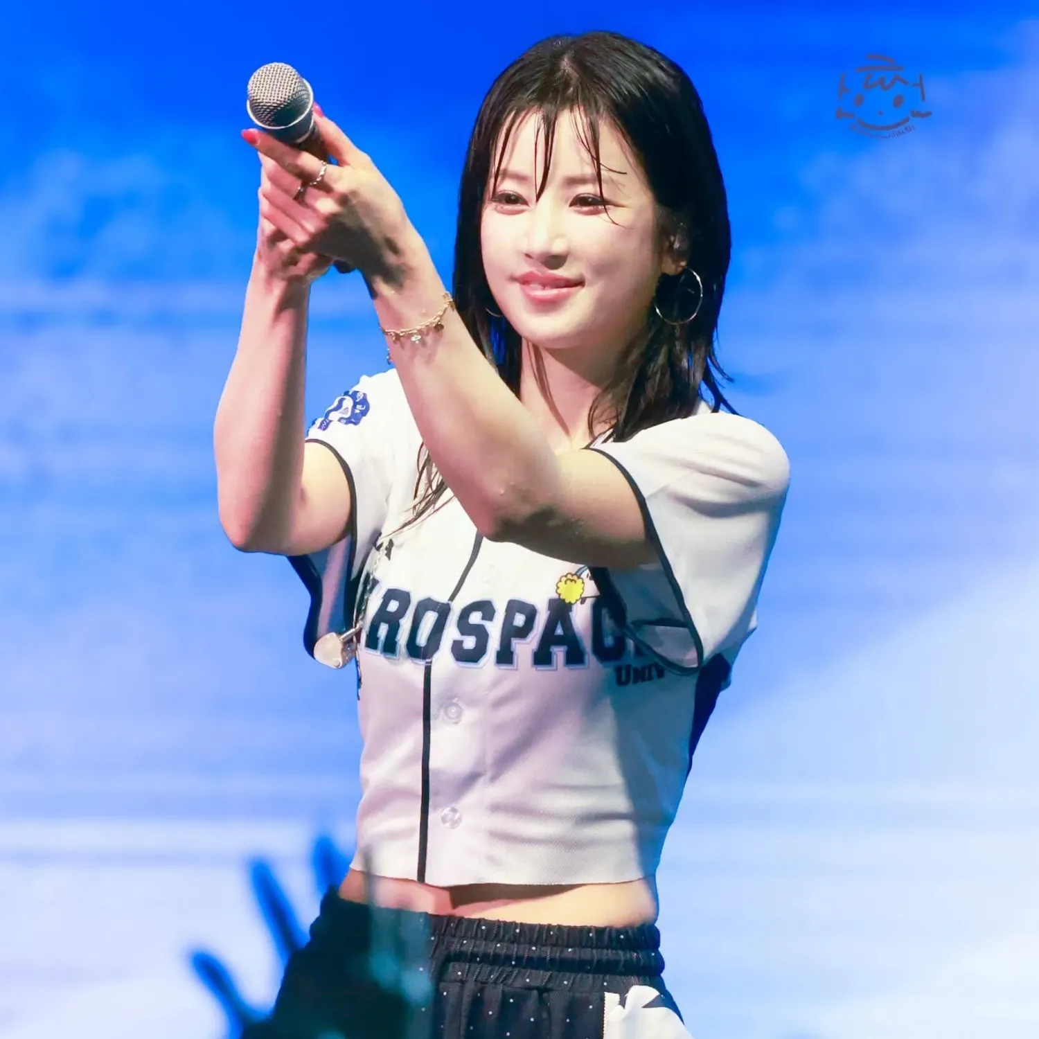 朴初珑 (Apink)的最新活动照片