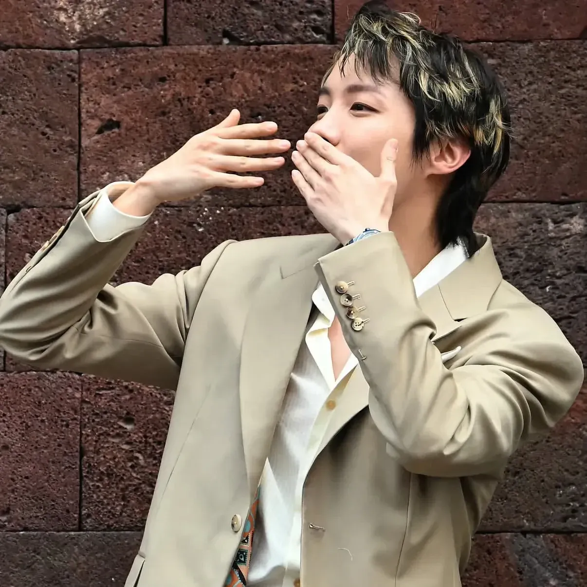A moment captured by j-hope (BTS)'s fan