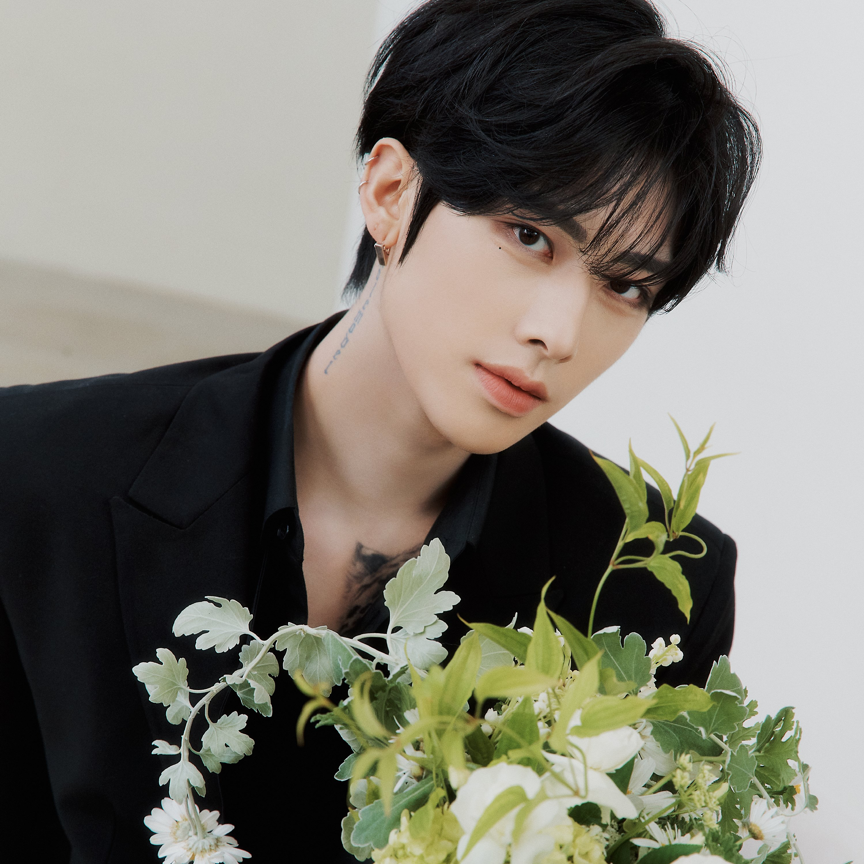 A moment captured by Ricky (ZEROBASEONE)'s fan